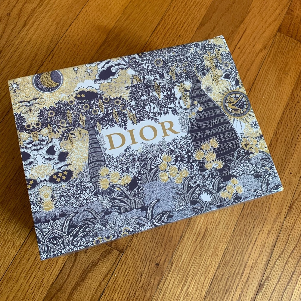 DIOR BOX.